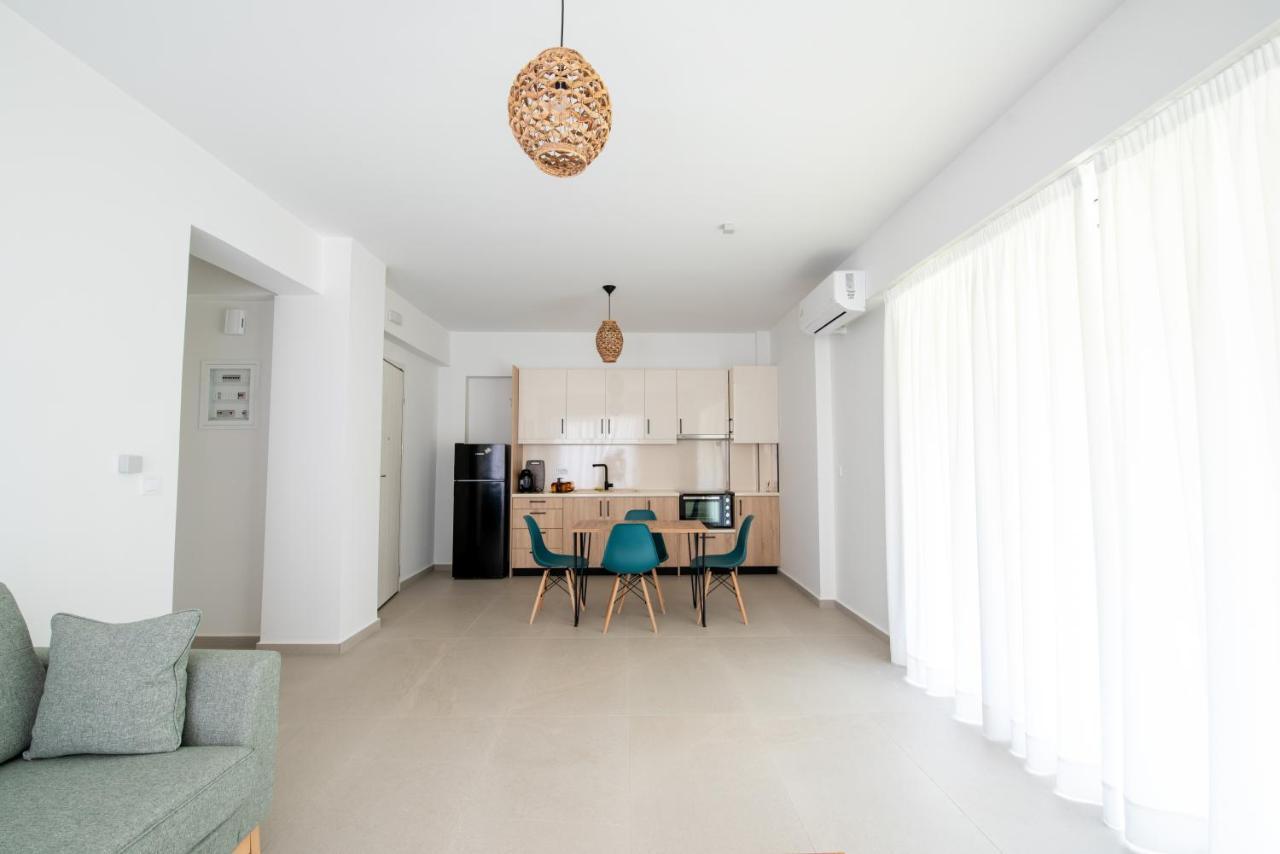 Ennea Suites-Earth Suite Flambouras Экстерьер фото