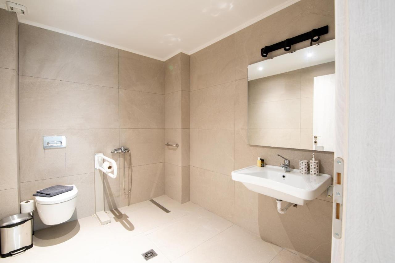 Ennea Suites-Earth Suite Flambouras Экстерьер фото